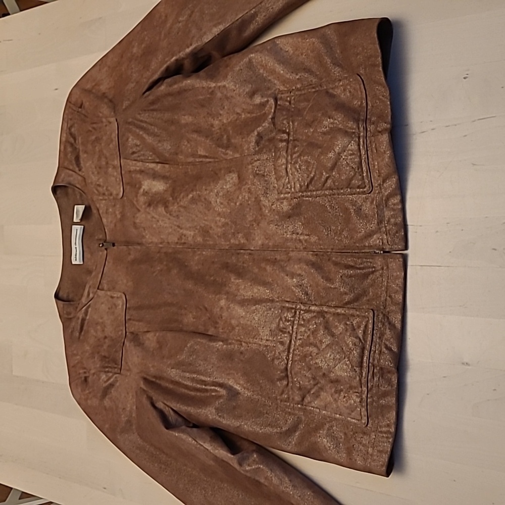 LIKE NEW Alfred Dunner Brown Faux Leather/Suede Zip Front Fully Lined Jacket